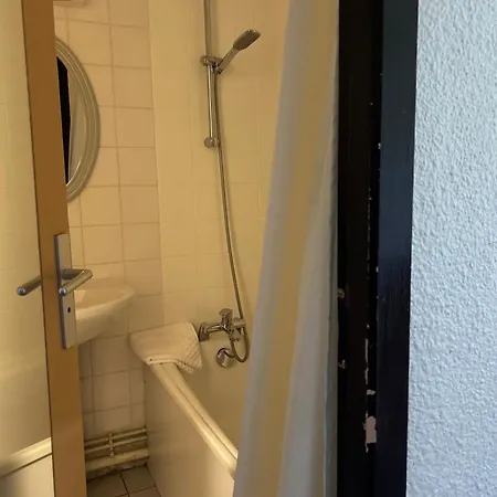 Hotell Beaujour & Bonsoir - Villy-le-Pelloux