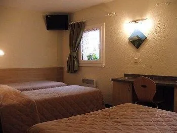 Beaujour & Bonsoir - Hotell 2*