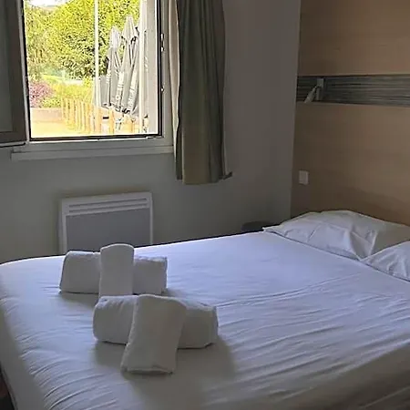 Beaujour & Bonsoir - Villy-le-Pelloux