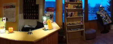 Beaujour & Bonsoir - Restaurant 2* Вилли-ле-Пеллу